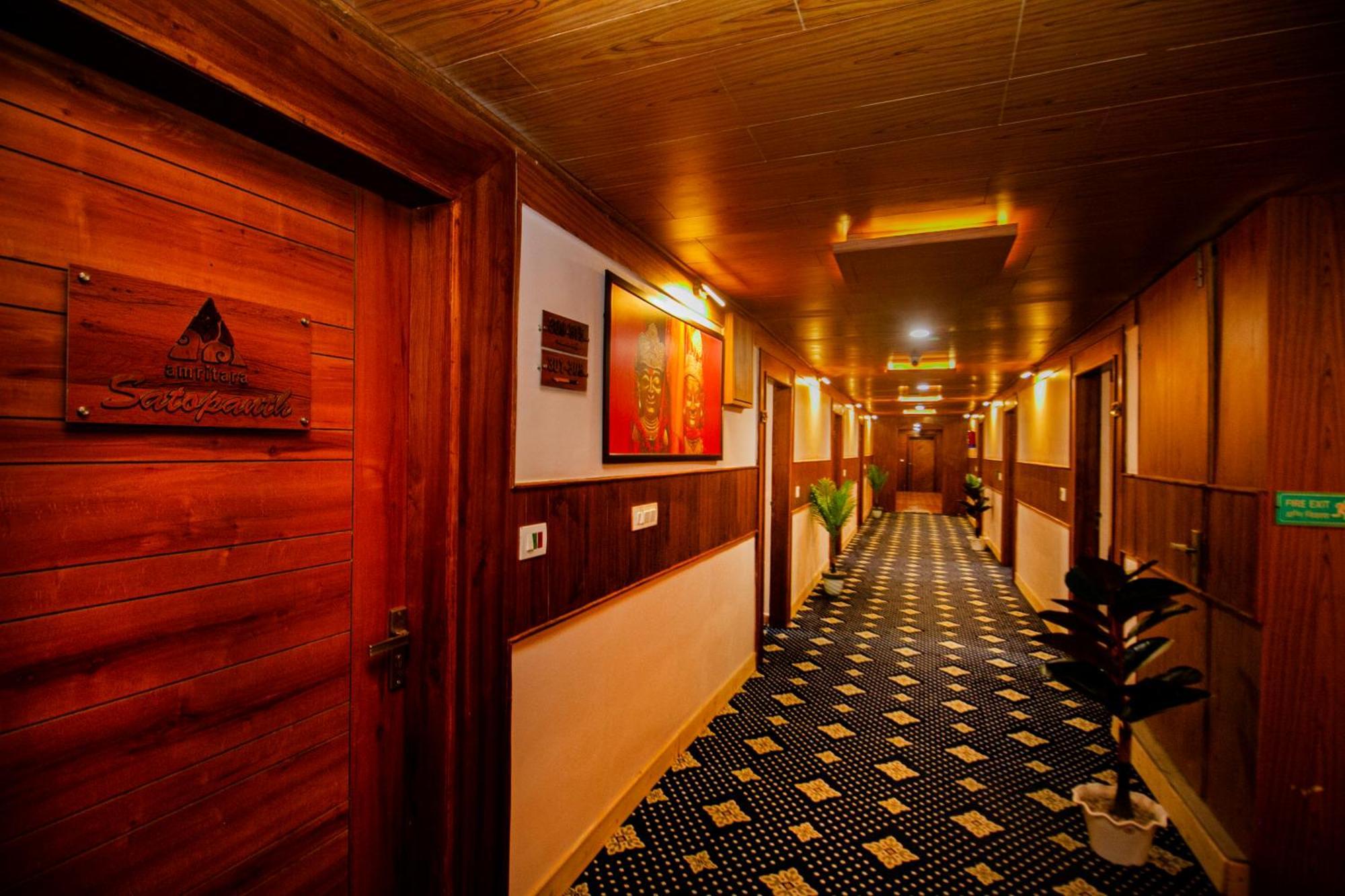 Hotel Amritara The Avadh Badrinath Exteriér fotografie